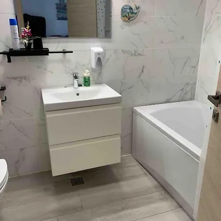 Apartment Holiday Studio Alezzi Nord 10 Navodari