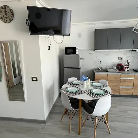 Holiday Studio Alezzi Nord 10 Năvodari